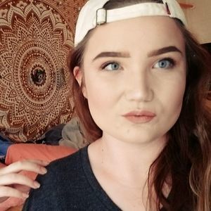 Meet your Posher, Colleen